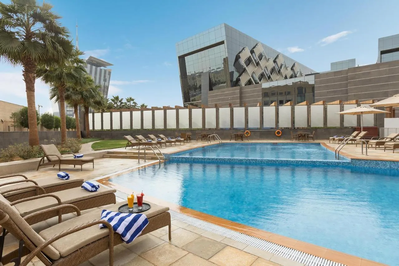 Crowne Plaza Riyadh - Rdc Hotel & Convention By Ihg 5*,